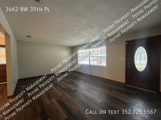 Building Photo - 3462 NW 35th Pl