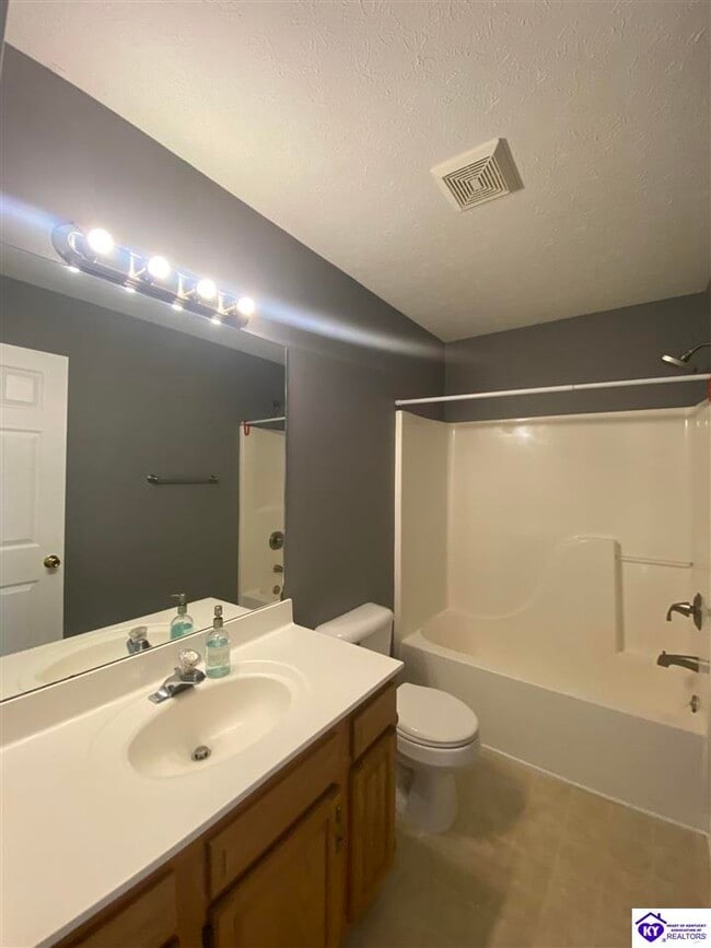 Building Photo - 21 Pintail Ct