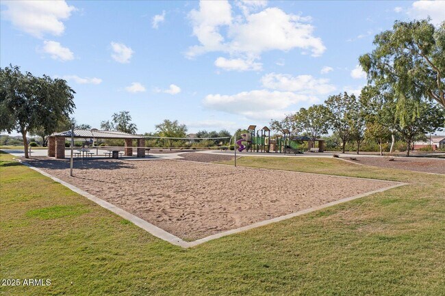 Building Photo - 26051 N 163rd Dr