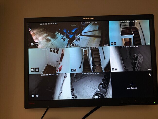 Building Photo - 3823 Lancaster Ave