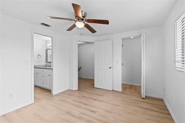 Building Photo - 3920 Cedar Limb Ct