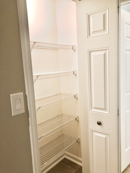 Building Photo - 3516 7th St N