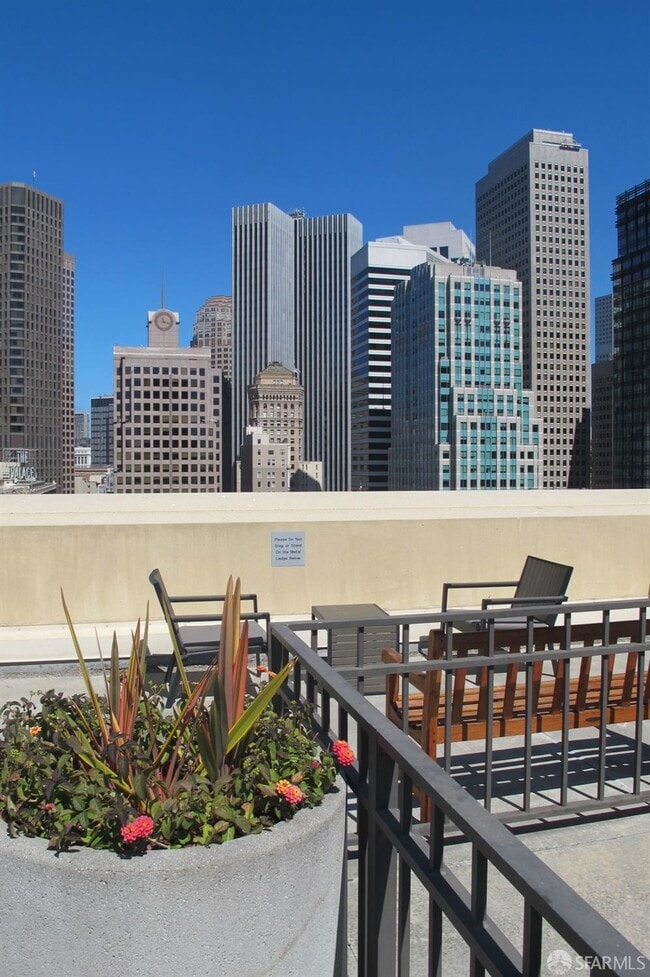 Building Photo - 199 New Montgomery St