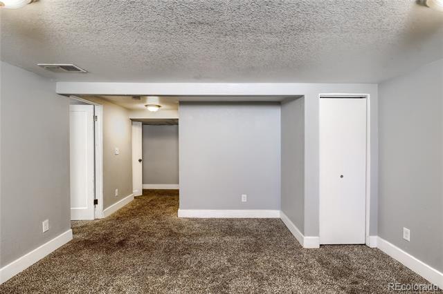 Building Photo - 1331 N Raleigh St