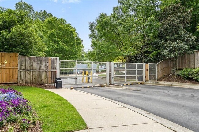 Building Photo - 1380 Stirling Cir NW