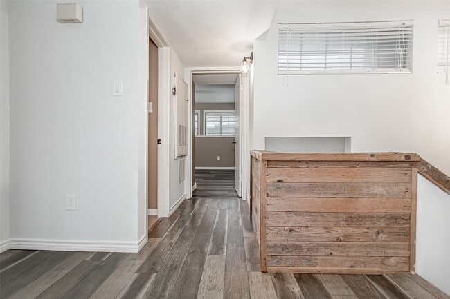 Building Photo - 13109 Burninglog Ln