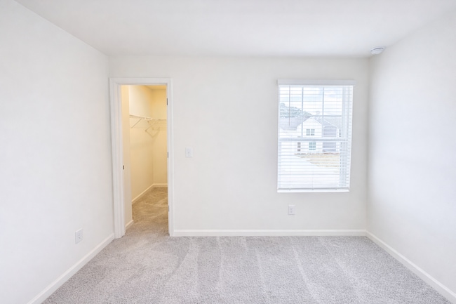 Building Photo - Fenced Backyard Coming Soon | Brand New 5 Bed Home in Winder/Bethlehem