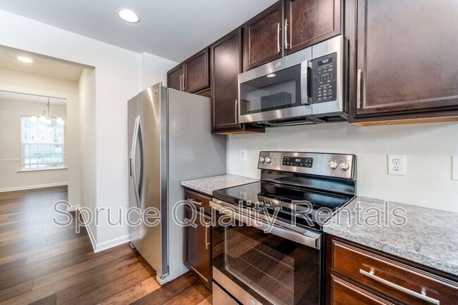 Building Photo - 7155 Watkins Landing Ct