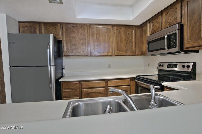 Building Photo - 11011 N 92nd St