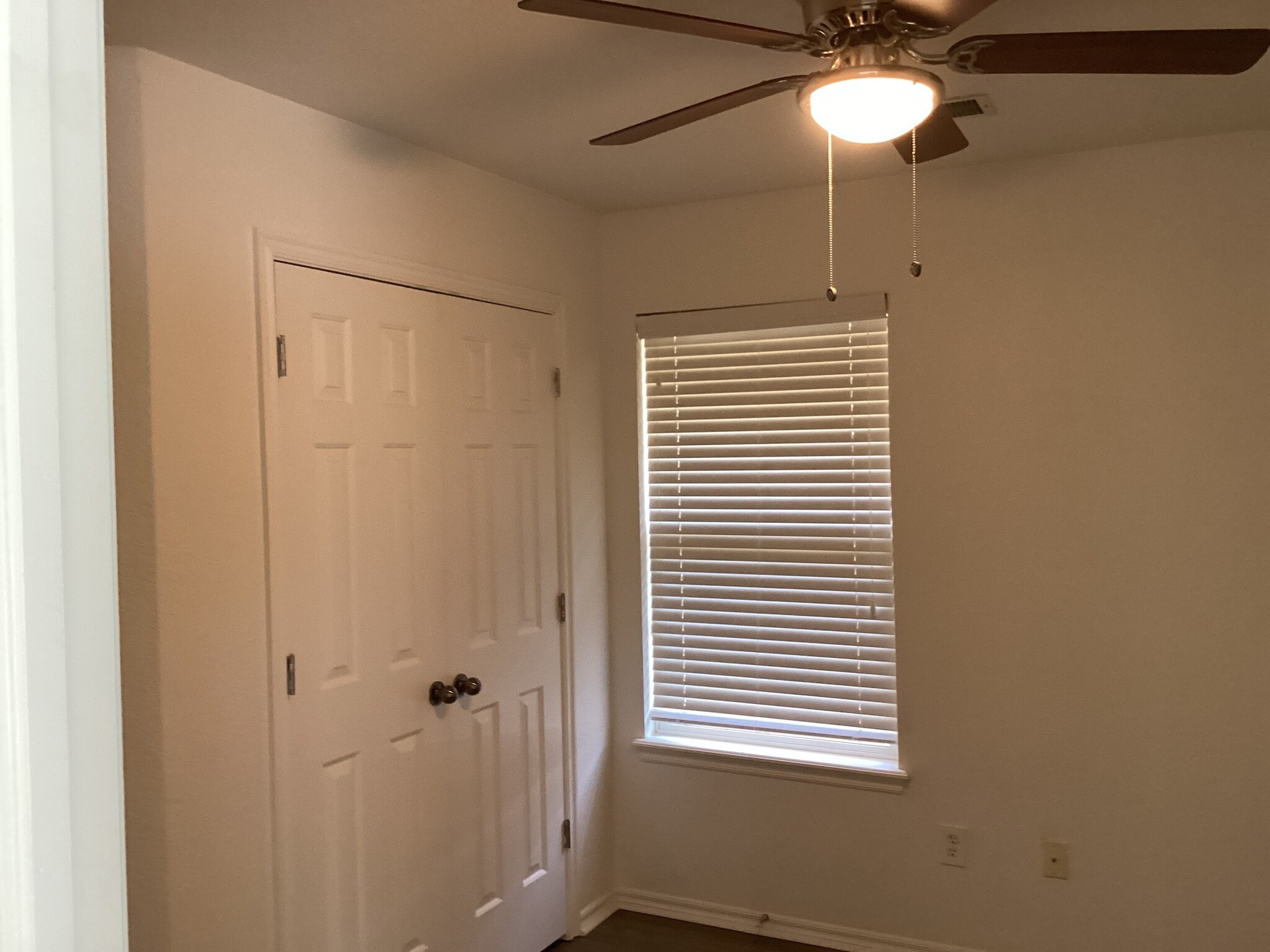 Building Photo - 17621 Lead Ln