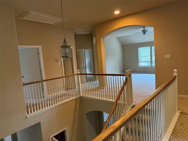 Building Photo - 1105 Augusta Bend Dr