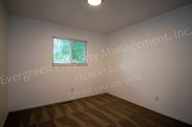 Building Photo - 4008-4010 Cork Drive