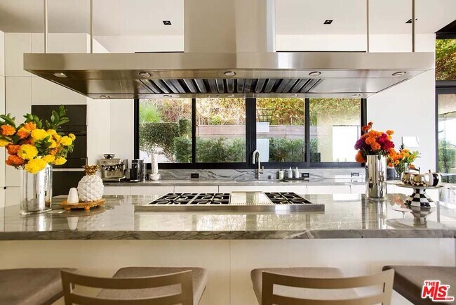 Building Photo - 1331 Belfast Dr