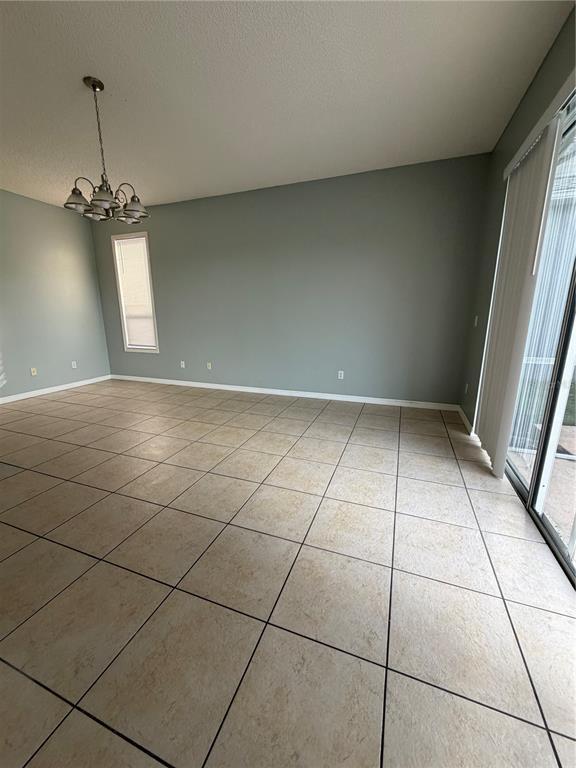 Building Photo - 12685 Enclave Dr