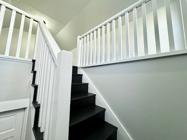 Building Photo - Historic Charm Meets Modern Comfort – Reno...