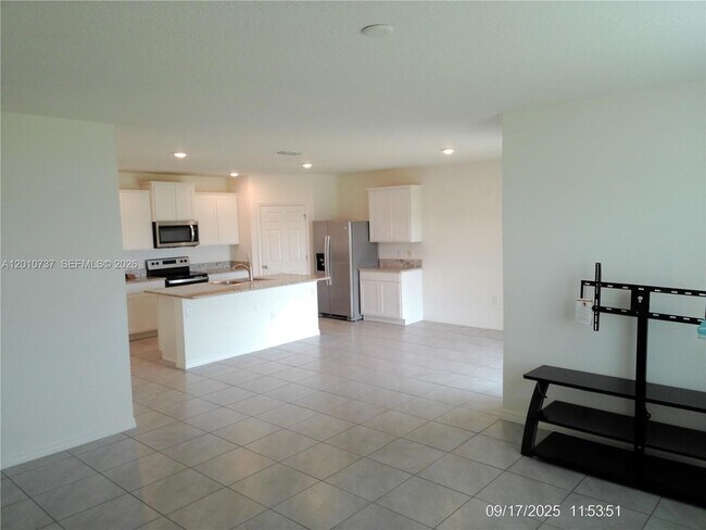 Building Photo - 2073 Farmhouse Rd SE
