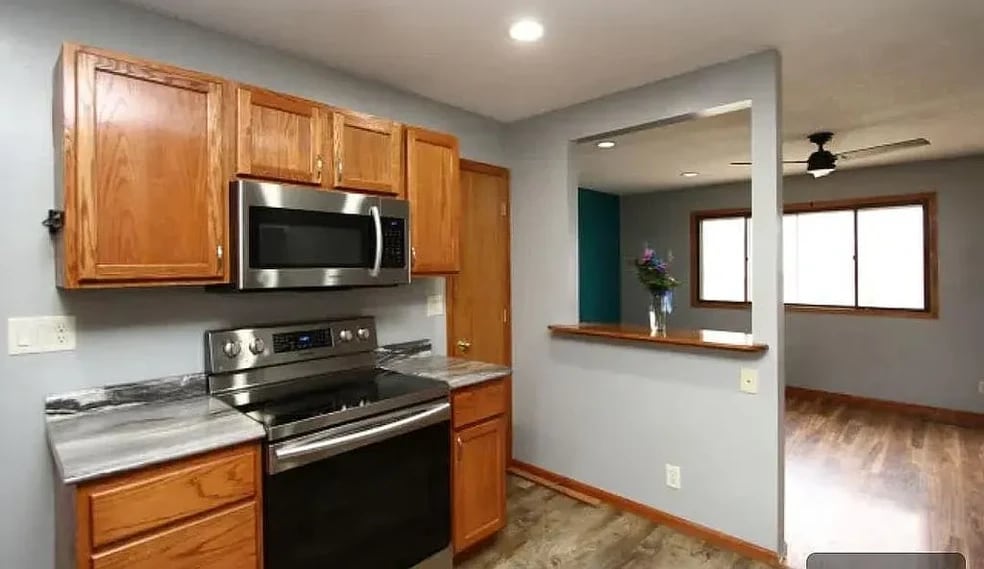 Building Photo - 1451 Manatt St