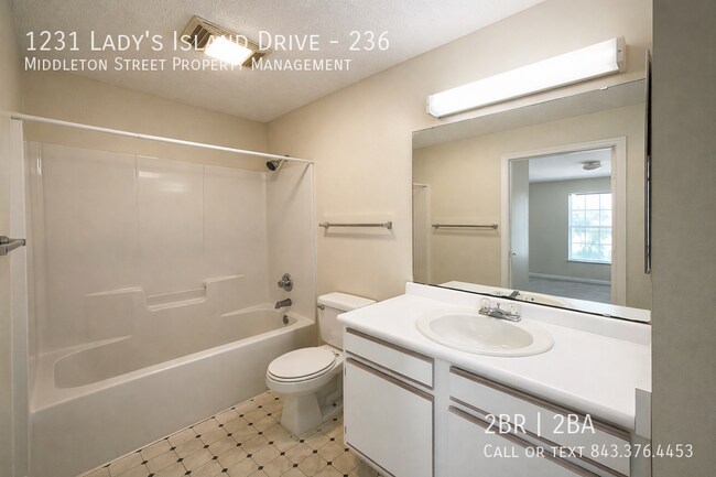 Building Photo - 1231 Ladys Island Dr