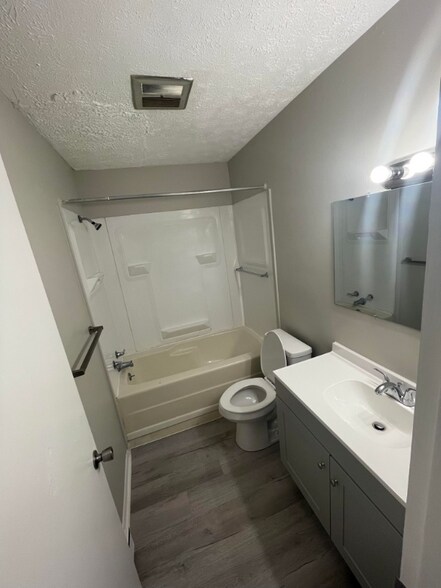 Building Photo - 123 Sheraton Dr NW