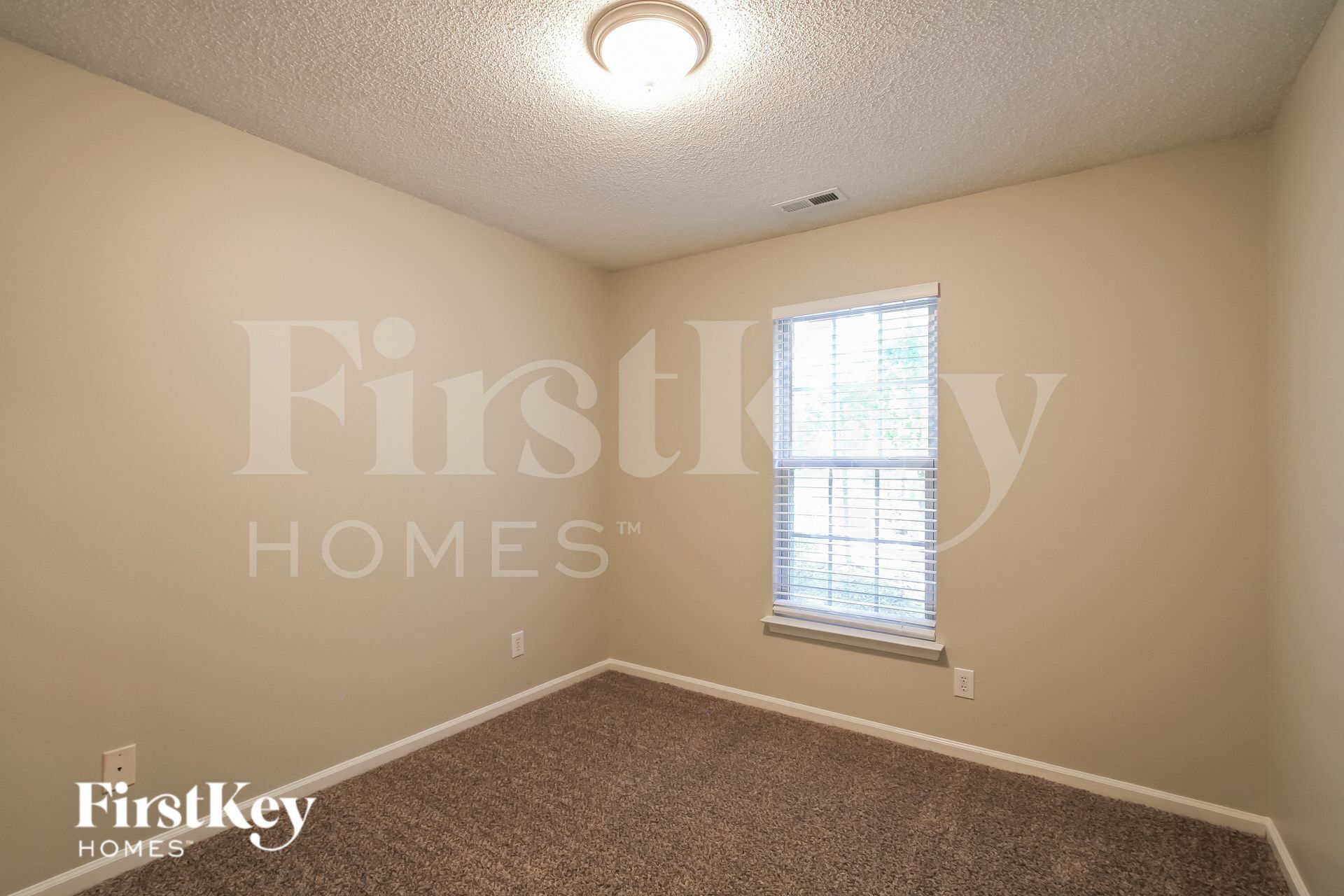 Building Photo - 130 Meadow Pond Ln