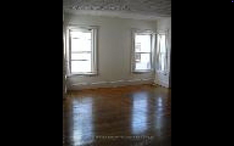 Building Photo - 1247 Beacon St