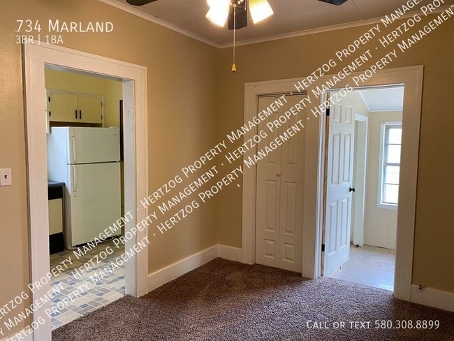 Building Photo - 734 Marland-