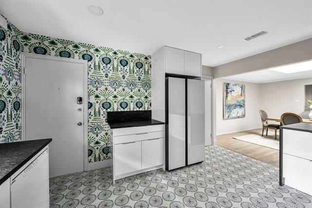 Building Photo - 6226 Bandera Ave