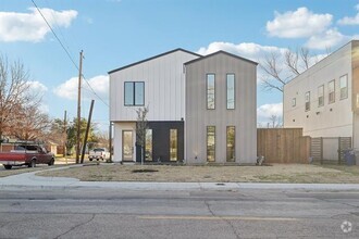 Building Photo - 3722 Vilbig Rd