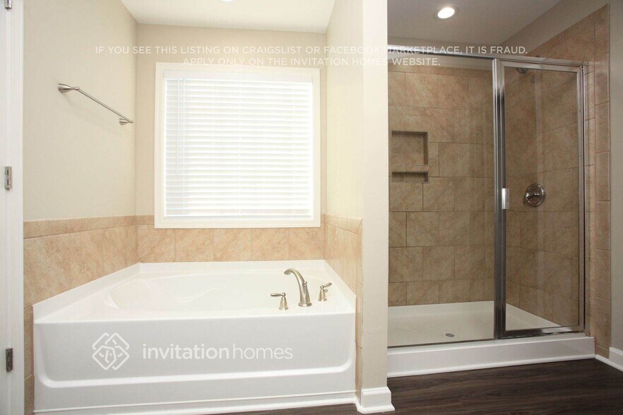 Building Photo - 7836 Sawgrass Ln