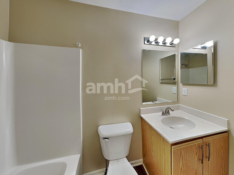 Building Photo - 2571 Allegro Ln