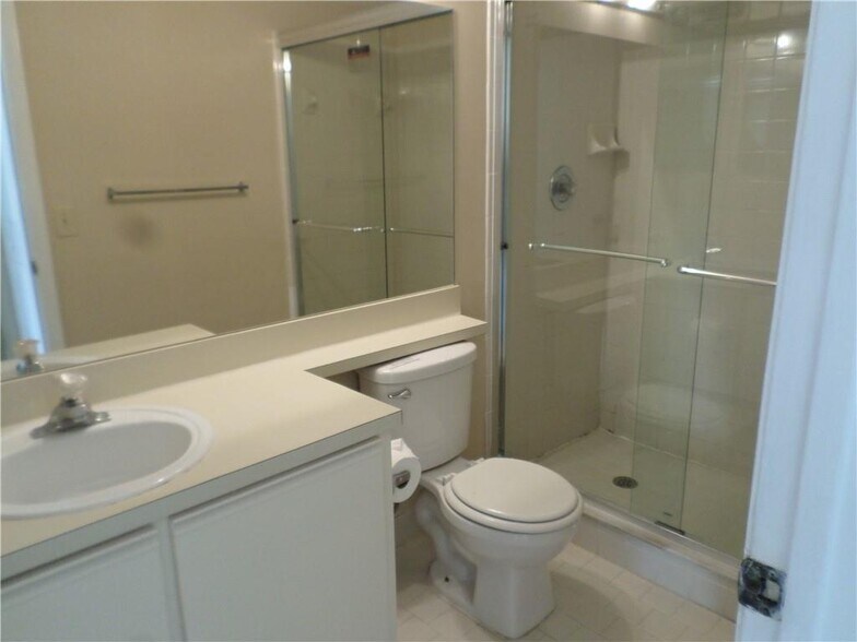 Building Photo - 9244 W Atlantic Blvd