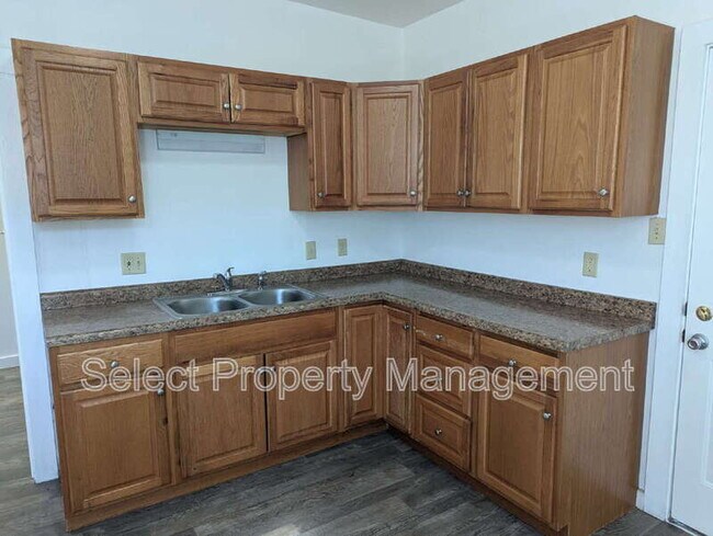 Building Photo - 1914 Kentucky Ave