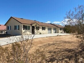 Building Photo - 61809 Valley View Cir