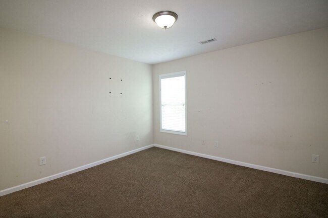 Building Photo - Coming up soon!!!