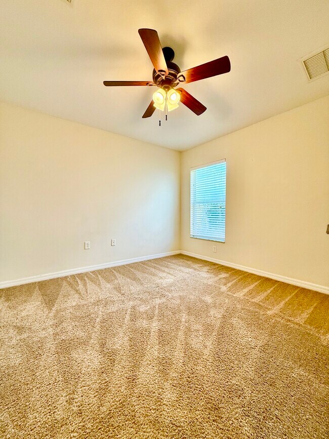 Building Photo - 4302 English Turn Way
