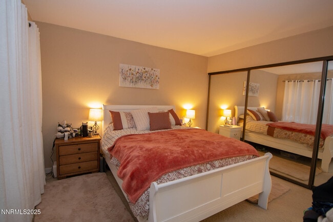 Building Photo - 2127 Roundhouse Rd