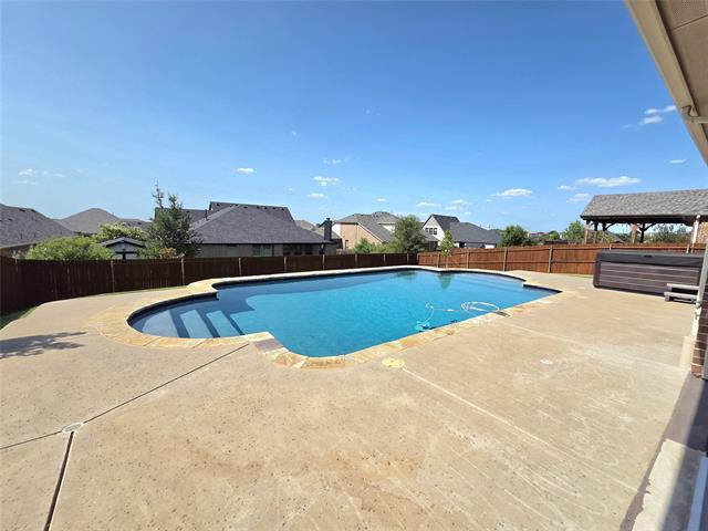 Building Photo - 6916 Talon Dr