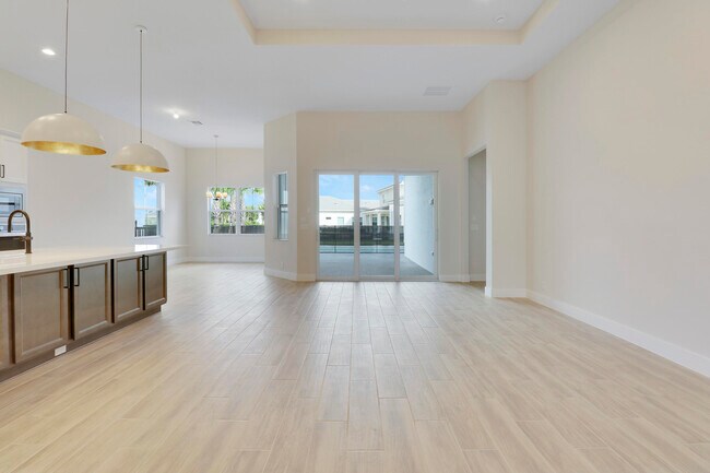 Building Photo - 12549 Nautilus Cir