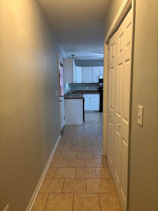 Building Photo - 3-Bedroom, 2-Bath Home on a Private 1-Acre Lot with 2-car garage  - Water Included
