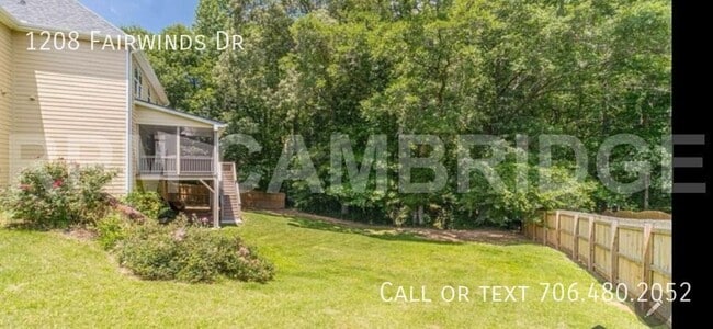 Building Photo - 1208 Fairwinds Dr