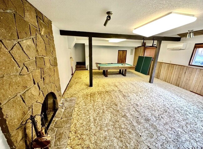 Building Photo - 14815 SW 141st Ave