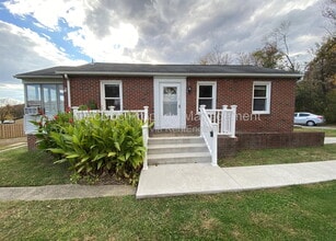 Building Photo - 181 Truslow Rd
