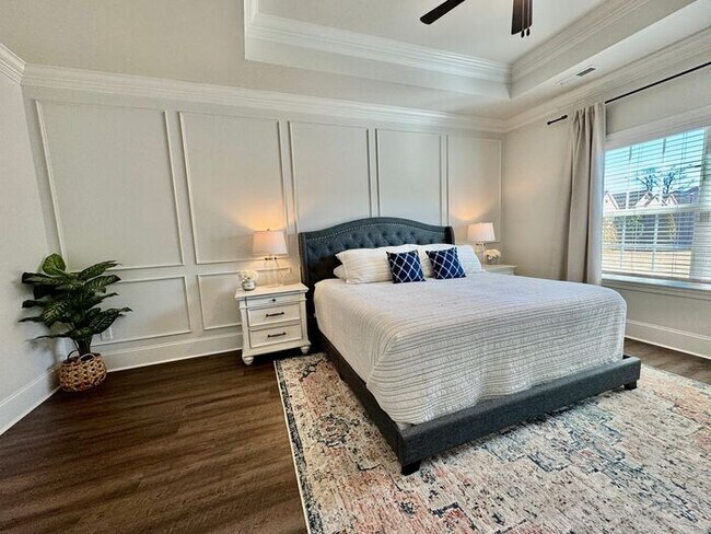 Building Photo - Pre-lease today for a late May move in