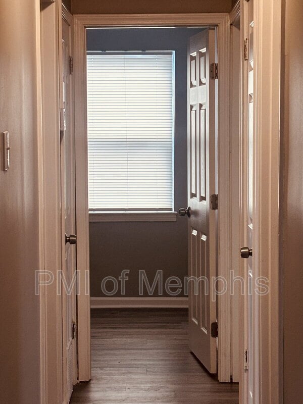 Building Photo - 345 Washburn Dr