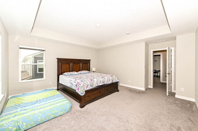 Building Photo - 9904 Delmore Dr