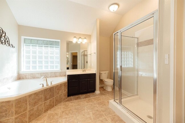 Building Photo - 27210 Afton Way