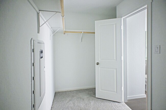 Building Photo - 7615 Adam Star