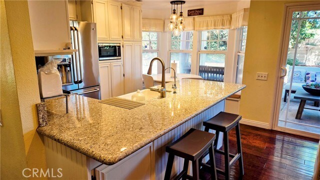 Building Photo - 70 Summerstone