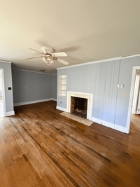 Building Photo - Spacious 2-Bed Home Across from Pickens Library