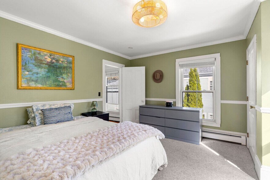 Building Photo - 4 Greenleaf St